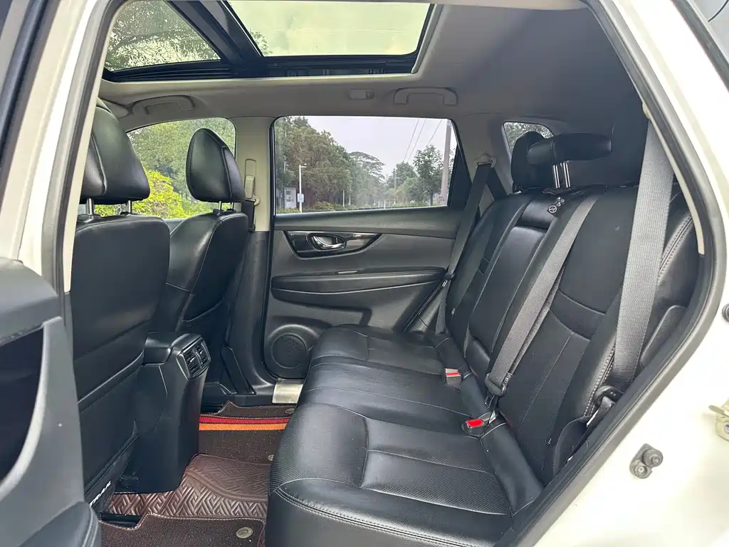 Nissan X-Trail — миниатюра 34