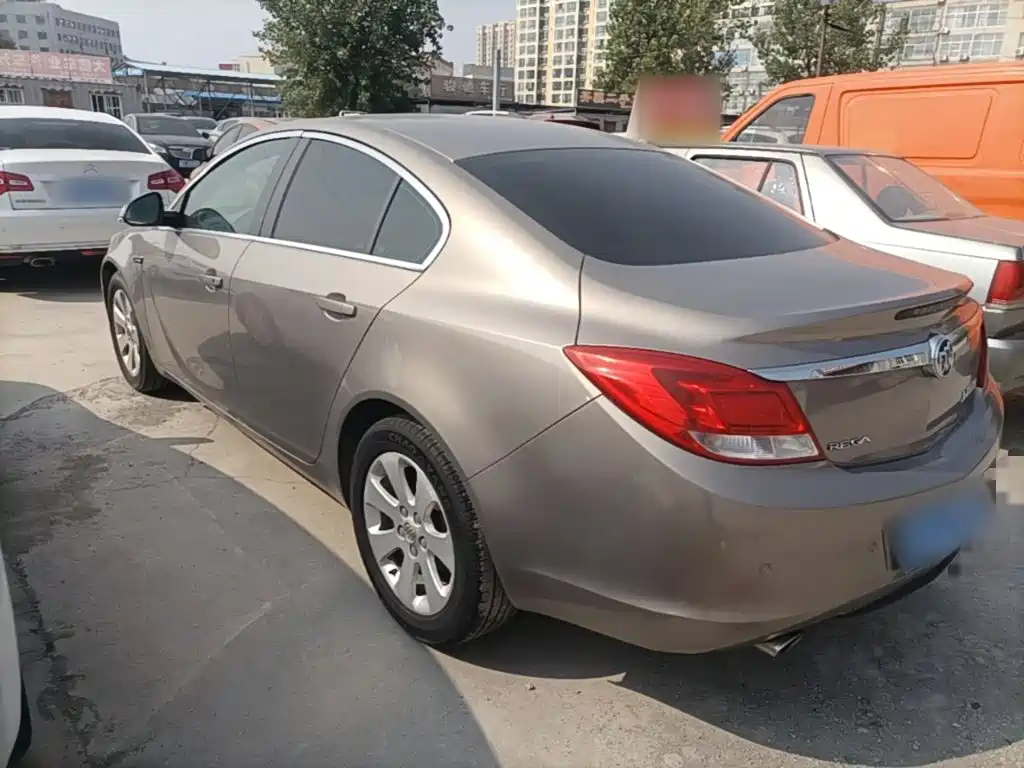 Buick Regal — миниатюра 5
