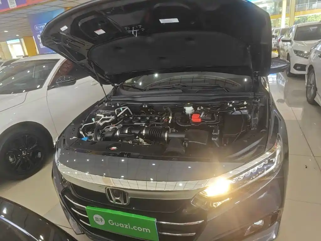 Honda Accord — миниатюра 20