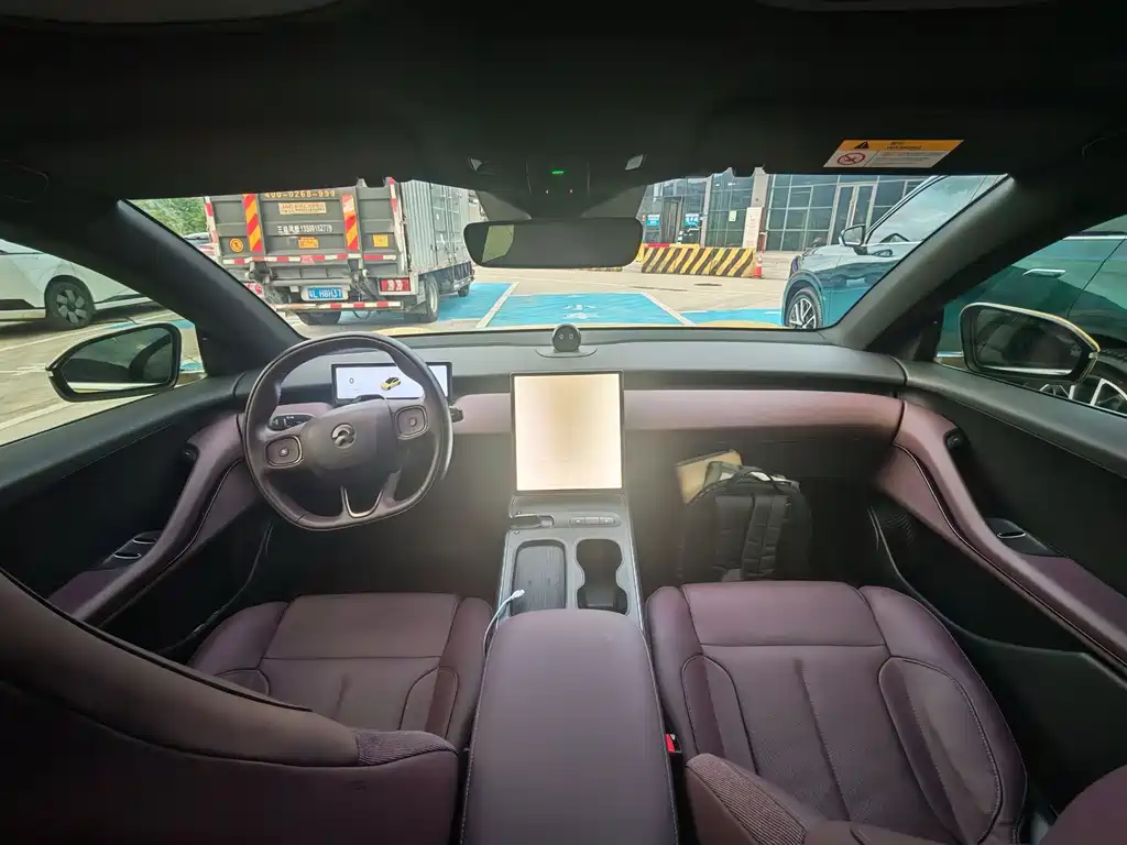 NIO ET5 — миниатюра 4