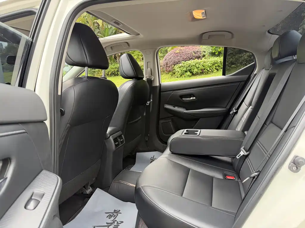 Nissan Sylphy — миниатюра 6