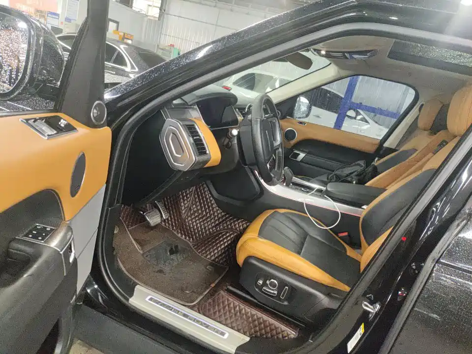 Land Rover Sport — миниатюра 5