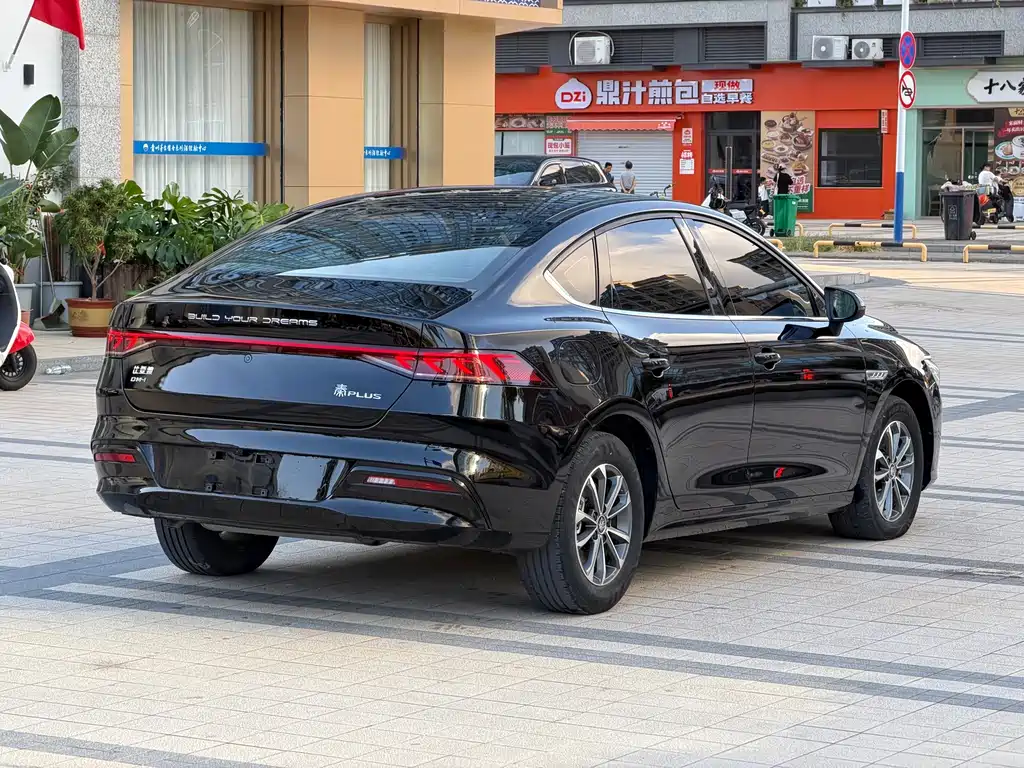 BYD Qin Plus 2023 — фото 20