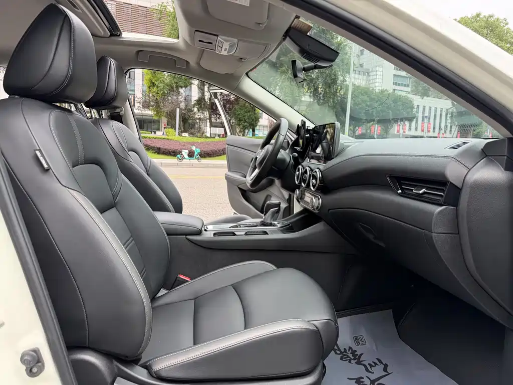 Nissan Sylphy — миниатюра 7