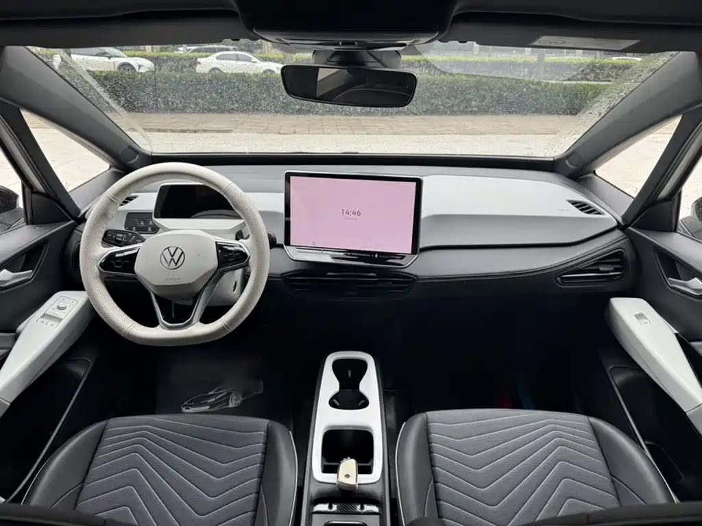 Volkswagen ID.3 — миниатюра 12