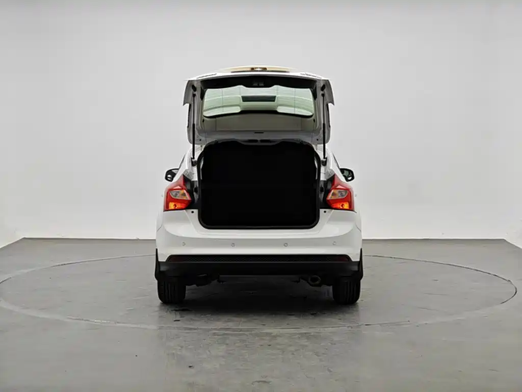 Ford Focus — миниатюра 5