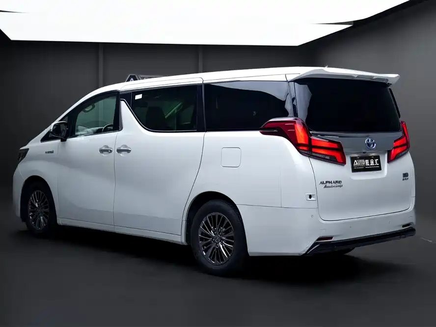 Toyota Alphard 2020 2.5L Luxury