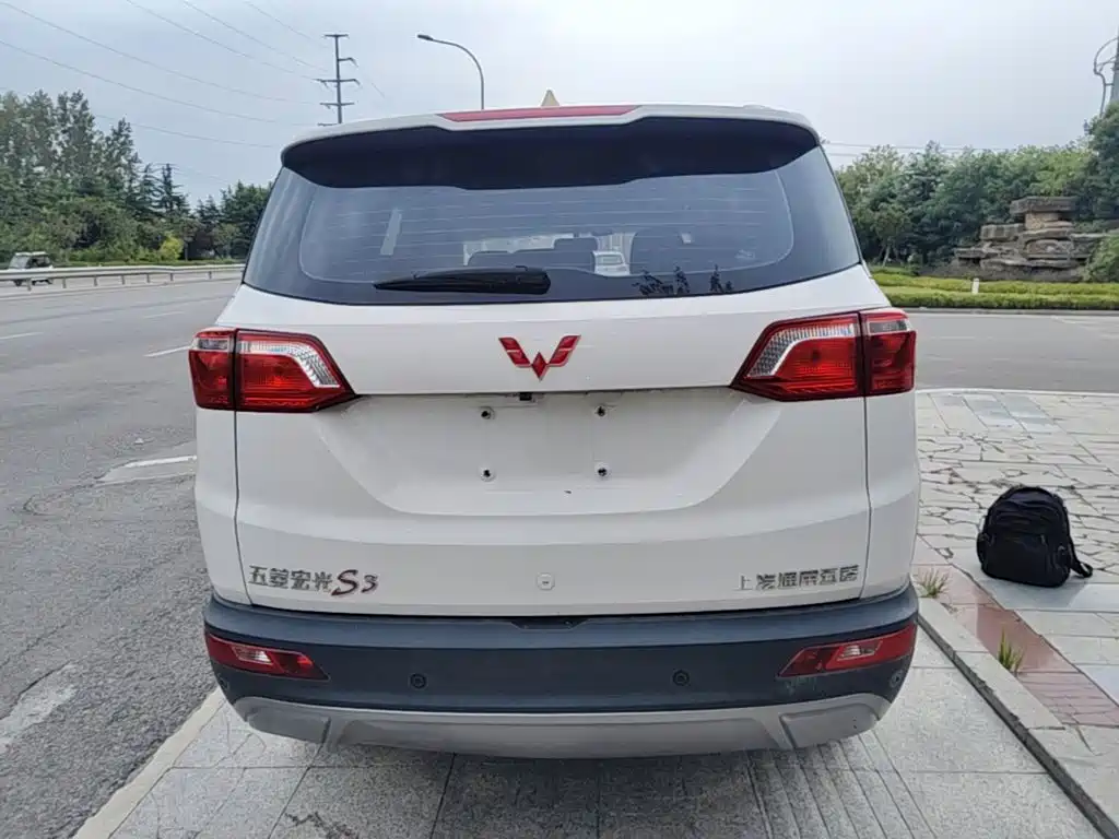 Wuling Hongguang S3 — миниатюра 6