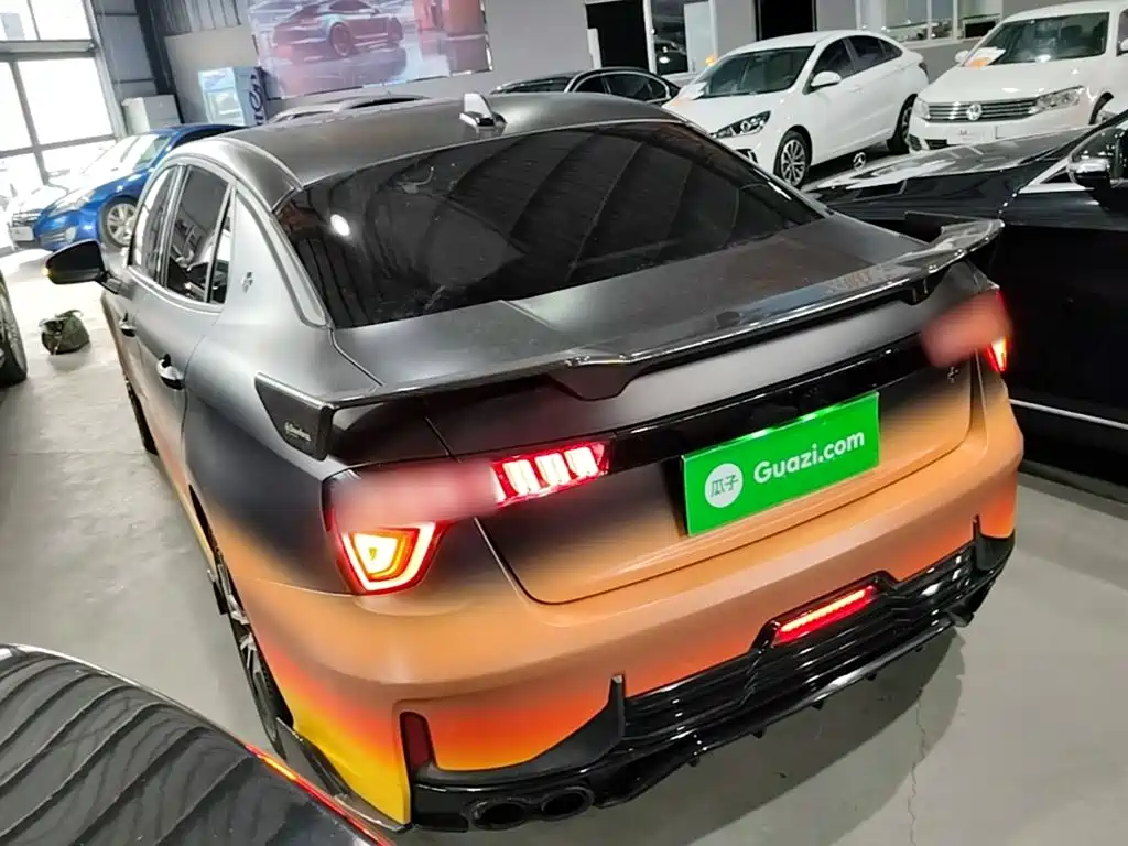 Lynk & Co 03 — миниатюра 5