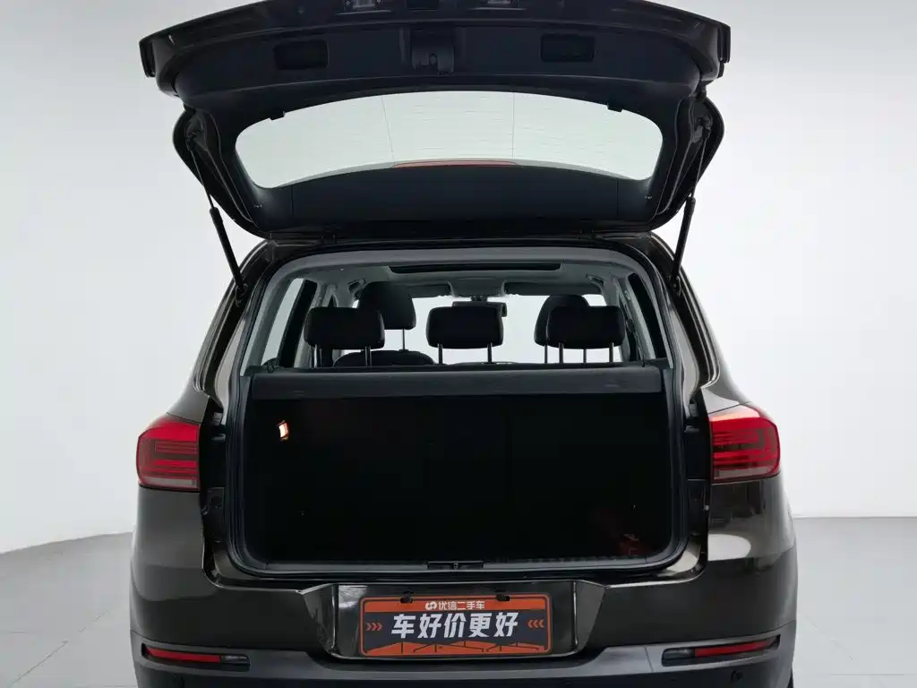 Volkswagen Tiguan — миниатюра 16