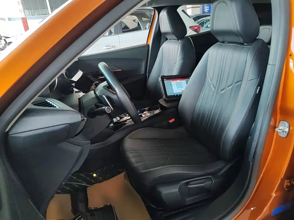 Peugeot 2008 — миниатюра 15