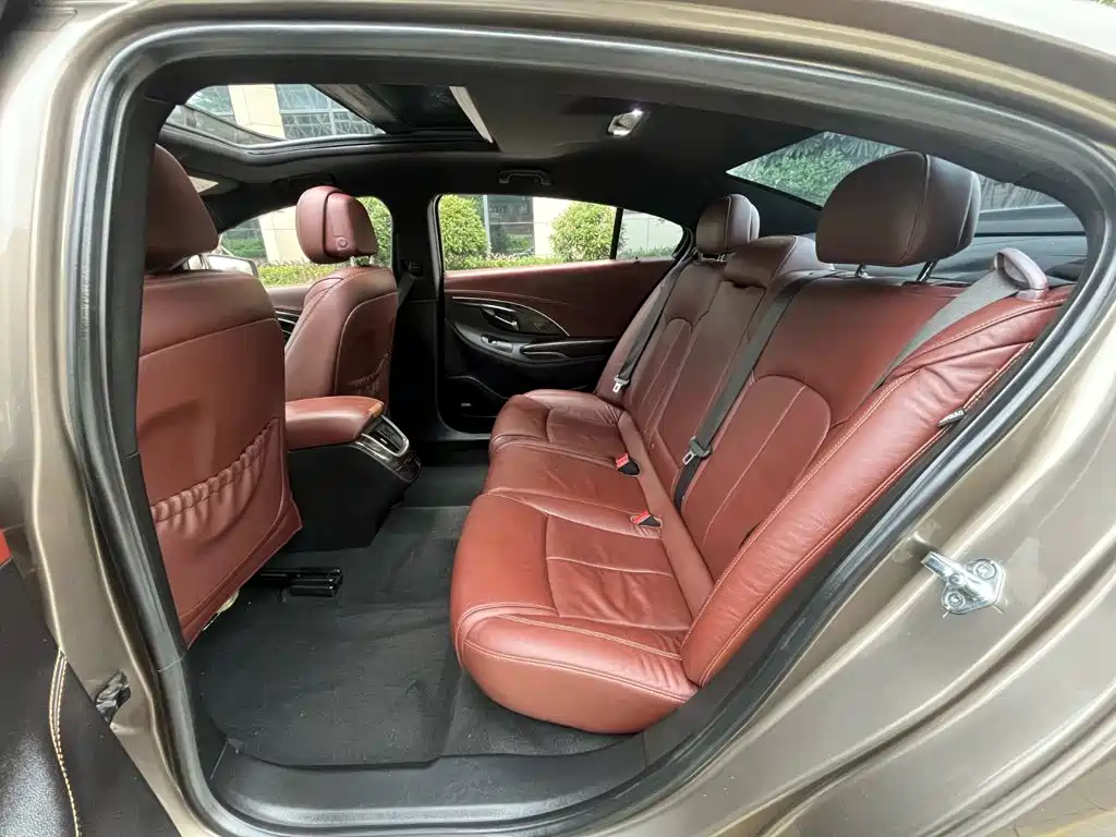 Buick LaCrosse — миниатюра 13