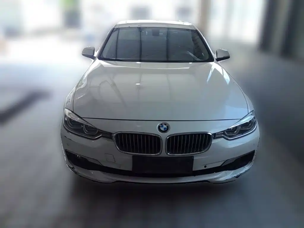 BMW 3 Series — миниатюра 5