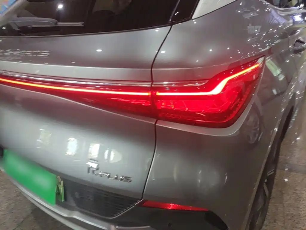BYD Yuan Plus — миниатюра 8