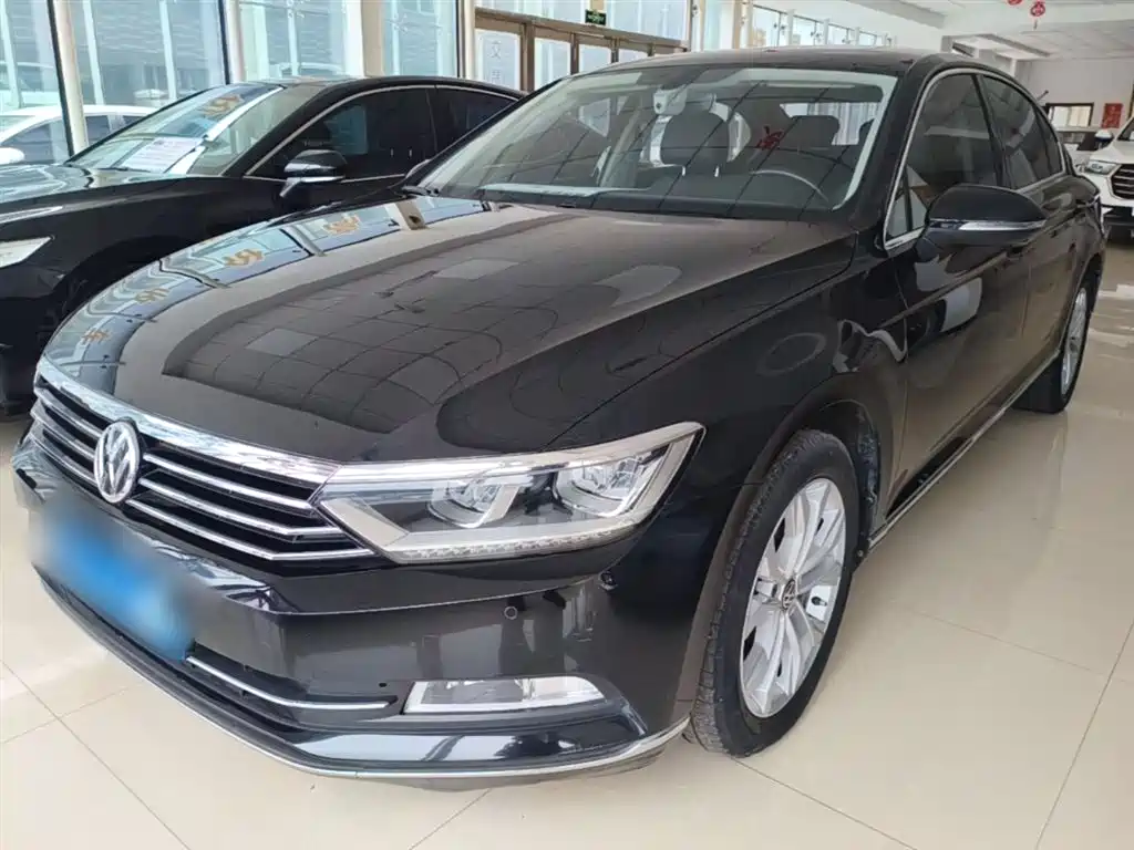 Купить Volkswagen Magotan