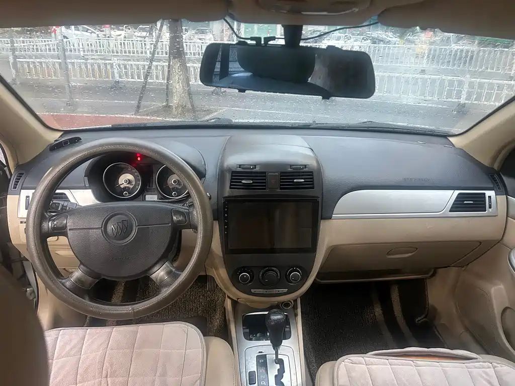 Buick Excelle — миниатюра 6