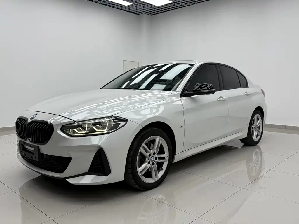 BMW 1 Series 2022