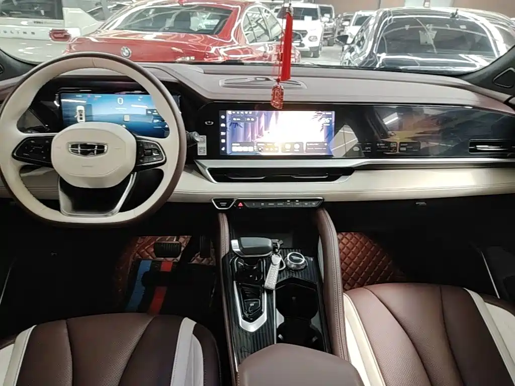 Geely Xingyue L — миниатюра 14