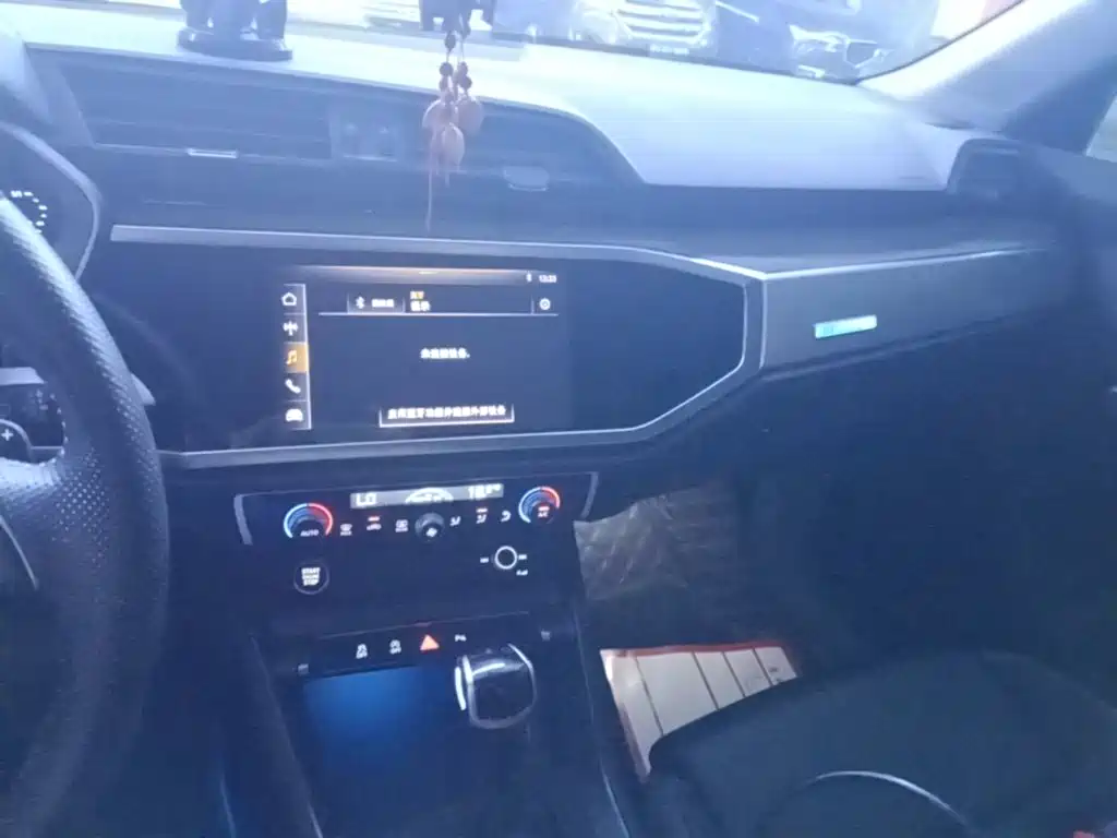Audi Q3 Sportback — миниатюра 10