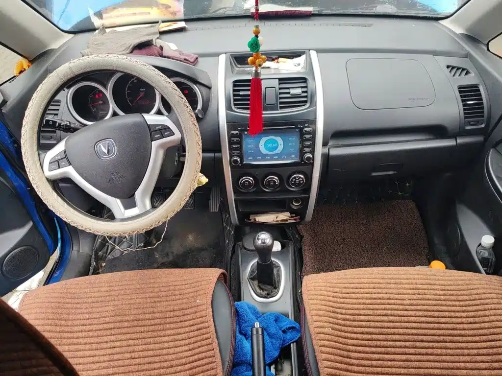 Changan CX20 — миниатюра 10