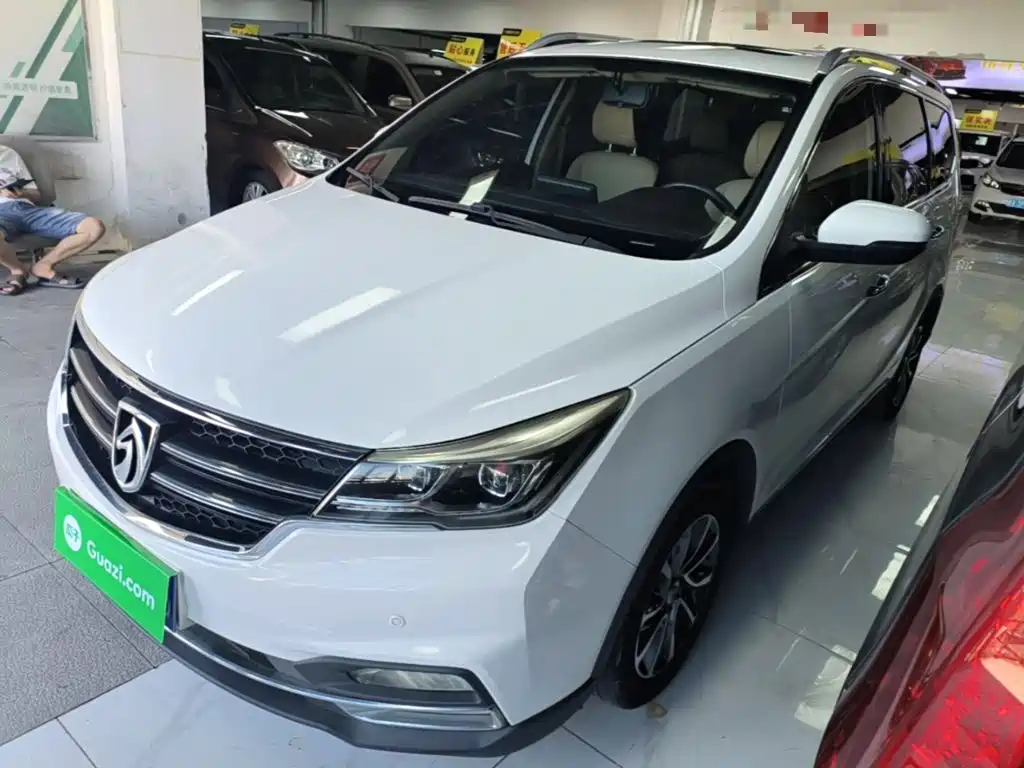 Baojun 730 — миниатюра 2