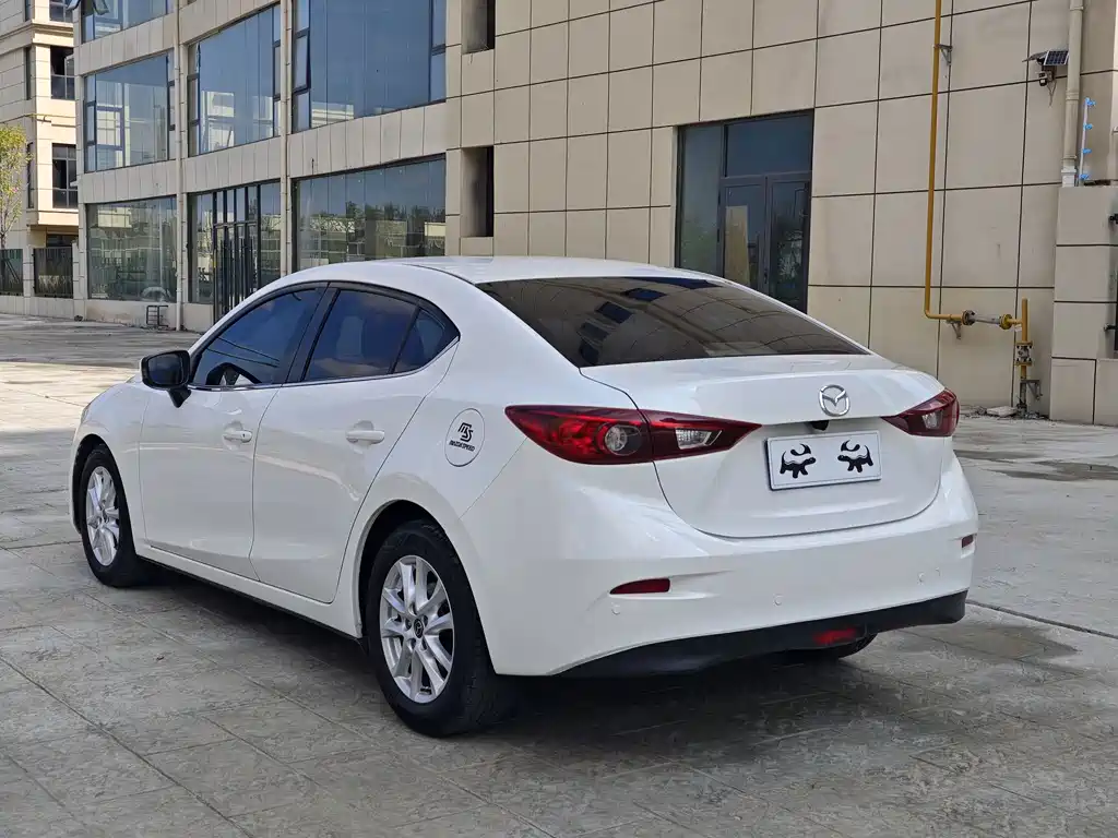 Mazda 3 Axela — миниатюра 5