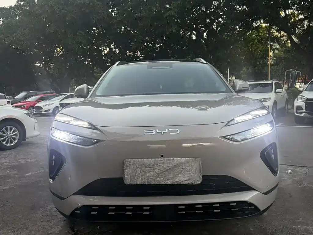 BYD Sealion 06 — миниатюра 2