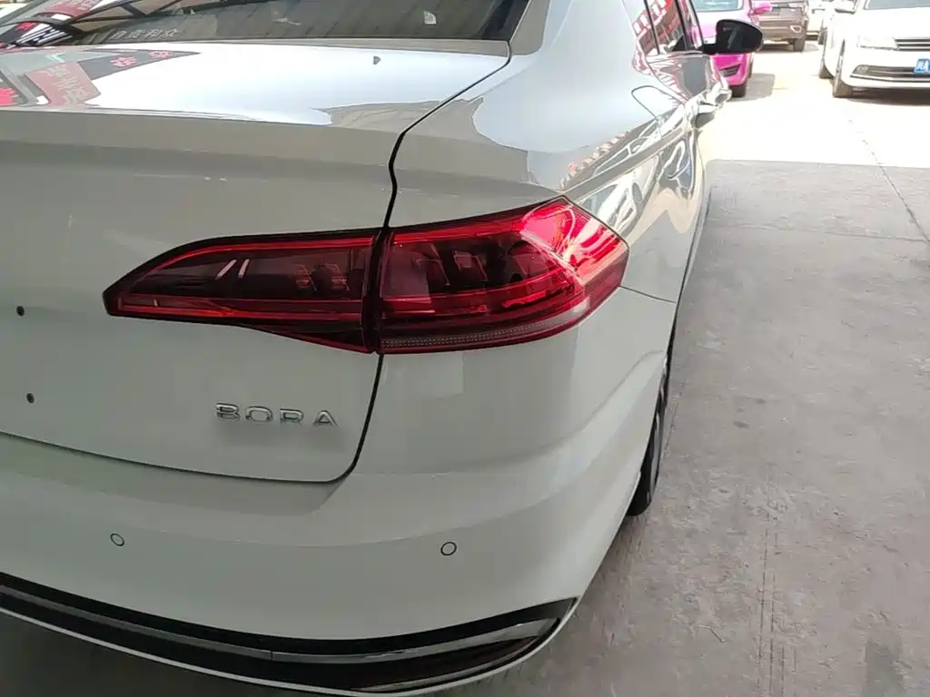 Volkswagen Bora — миниатюра 8