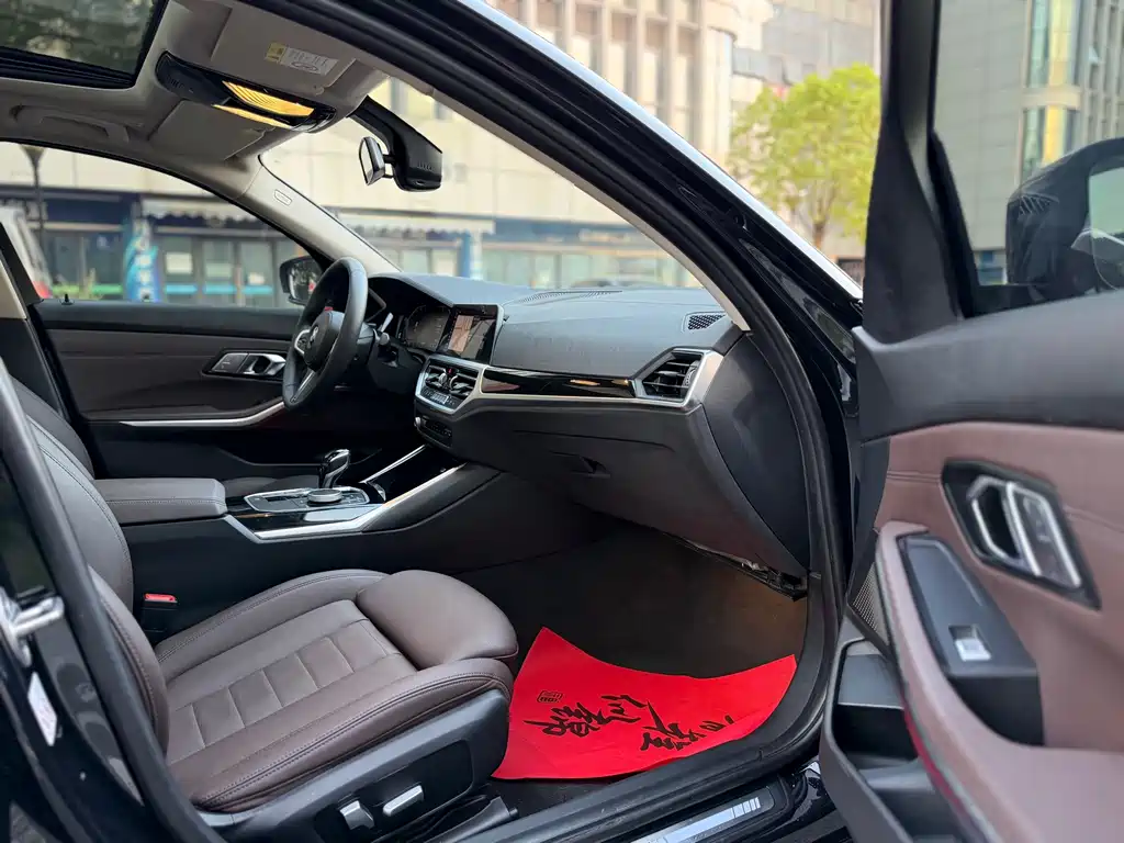 BMW 3 Series — миниатюра 6