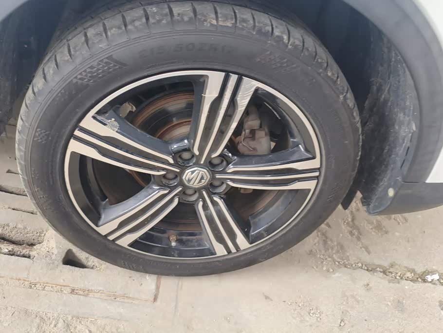 MG MG ZS 1.5 л 2021 г. Белый, пробег 28500 км