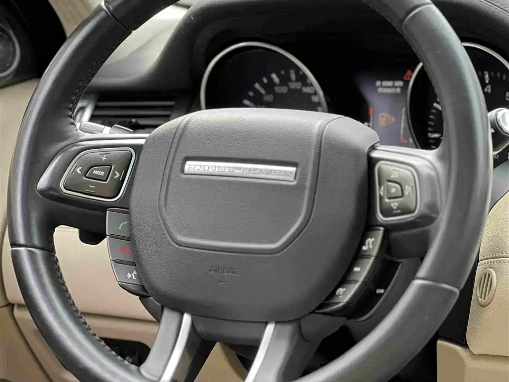 Land Rover Evoque (Import) — миниатюра 13