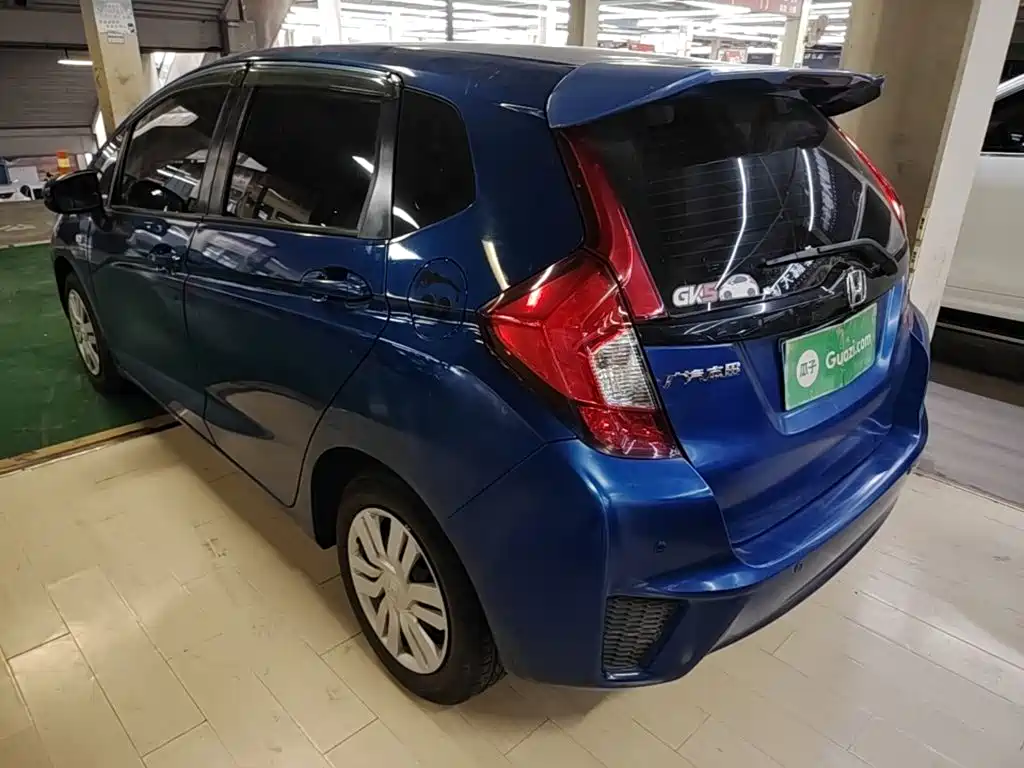 Honda Fit — миниатюра 5