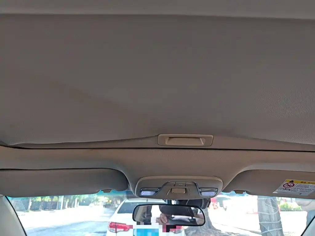 Geely Emgrand — миниатюра 14