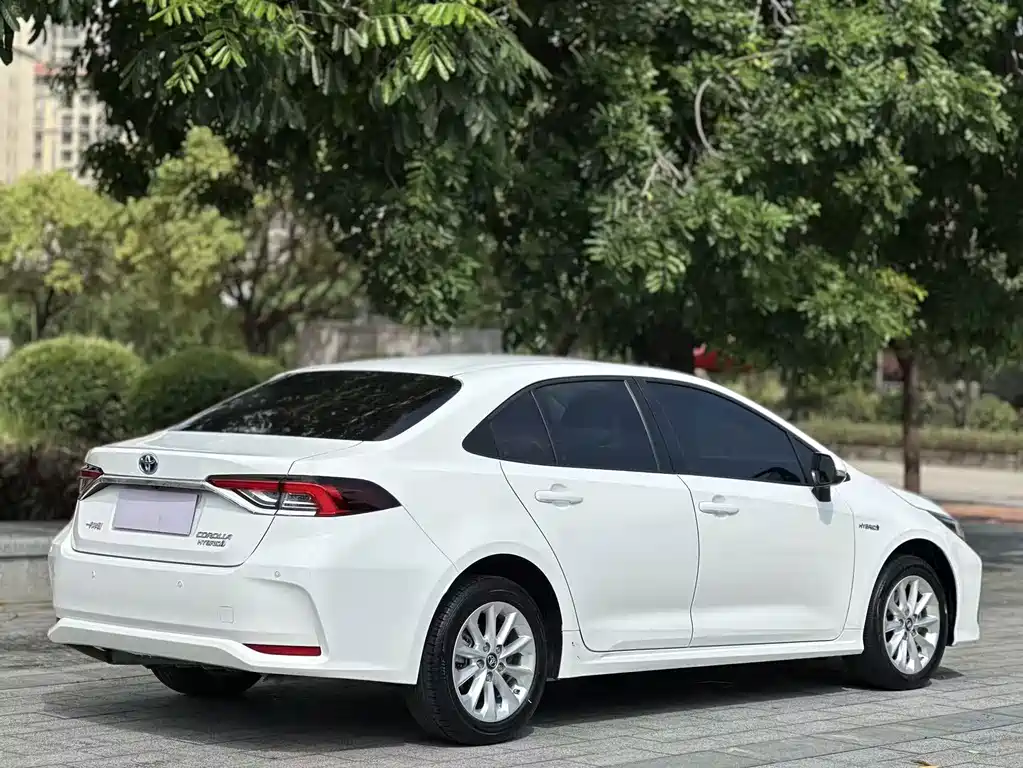Toyota Corolla — миниатюра 9