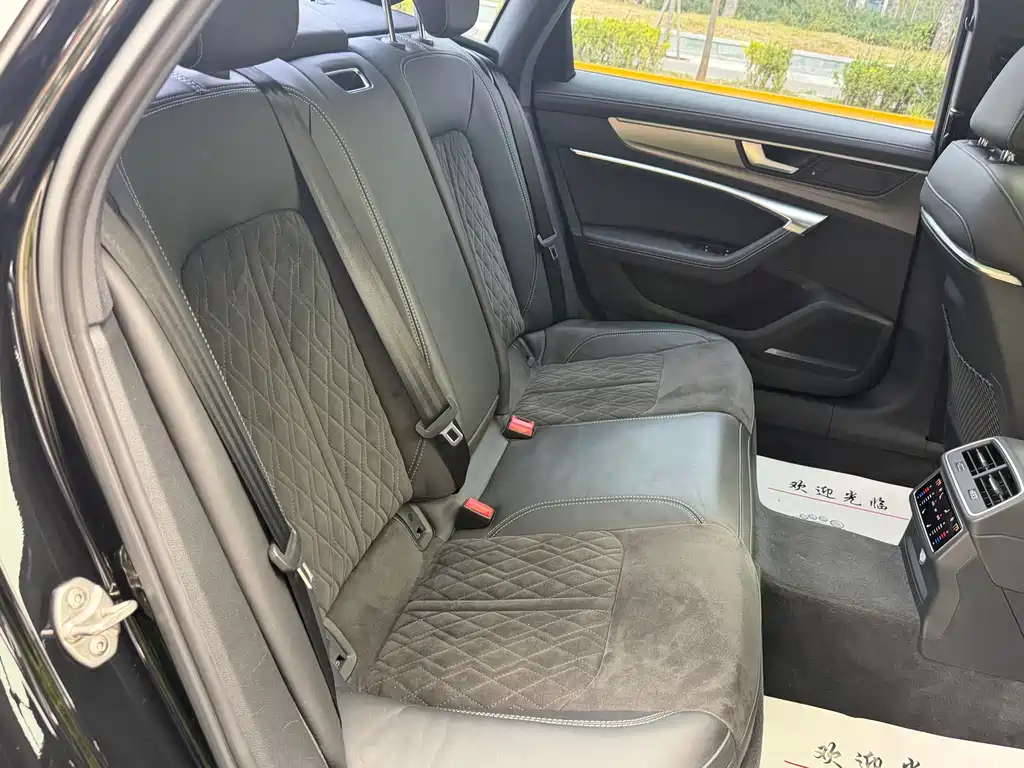 Audi A6L — миниатюра 26