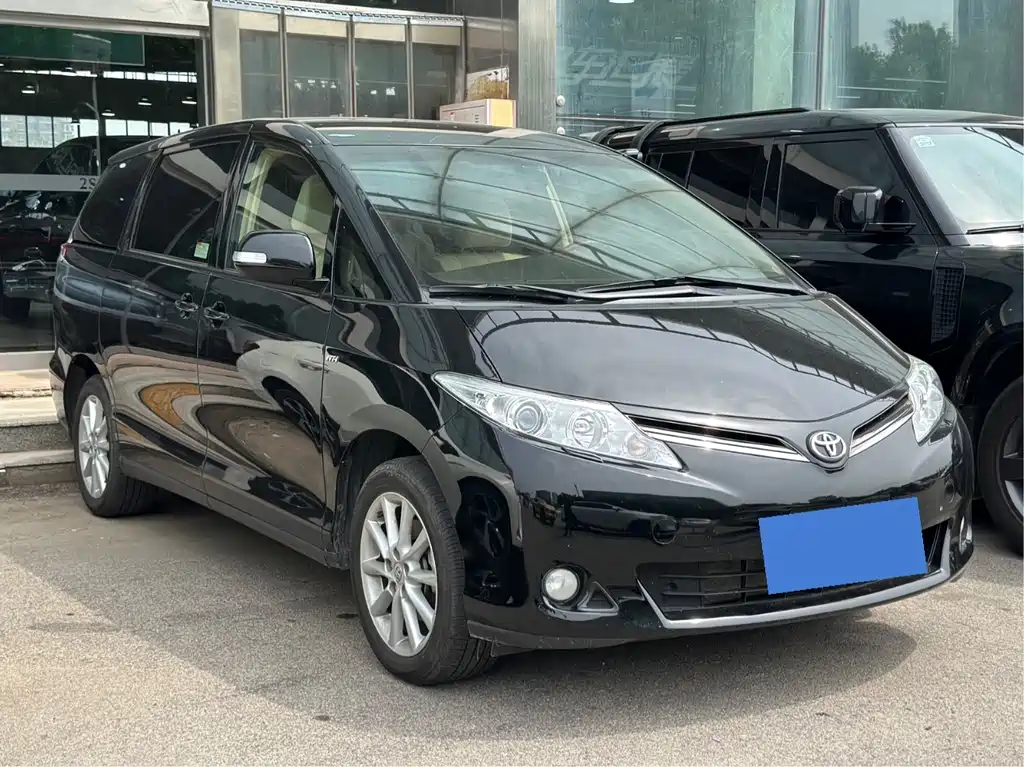 Toyota Previa 2017 2.4L AT