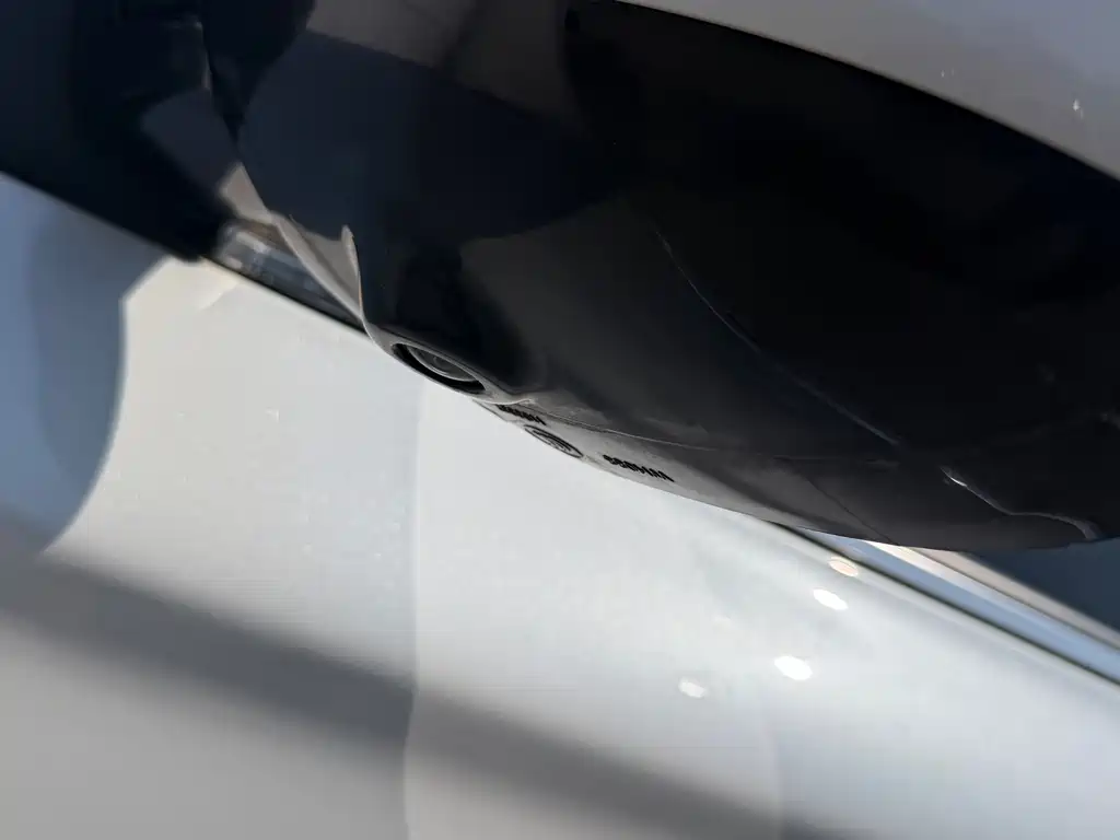 Mitsubishi Outlander 2021 2.4L 7 мест