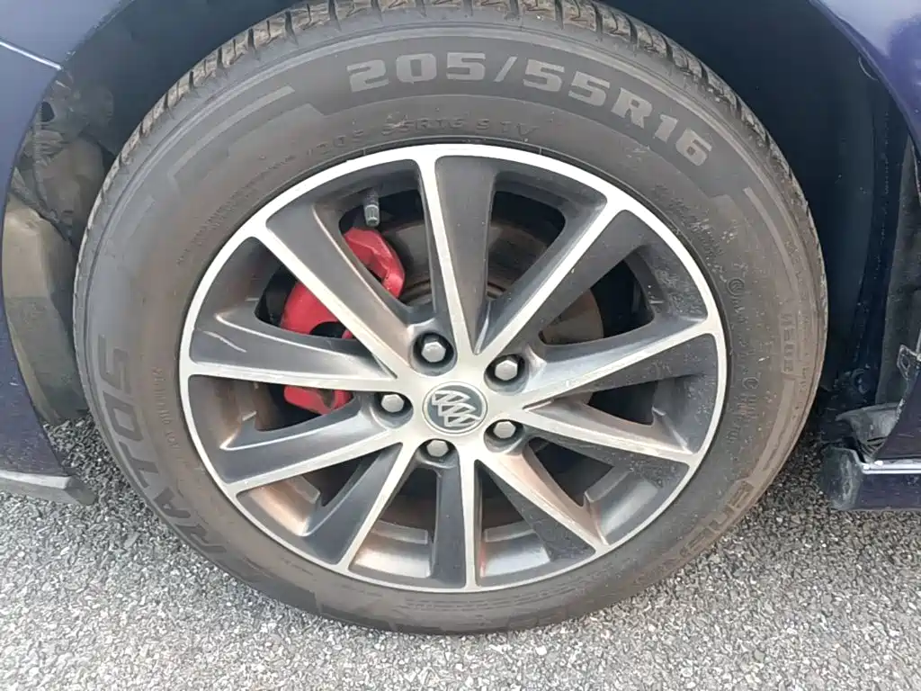 Buick Verano — миниатюра 23