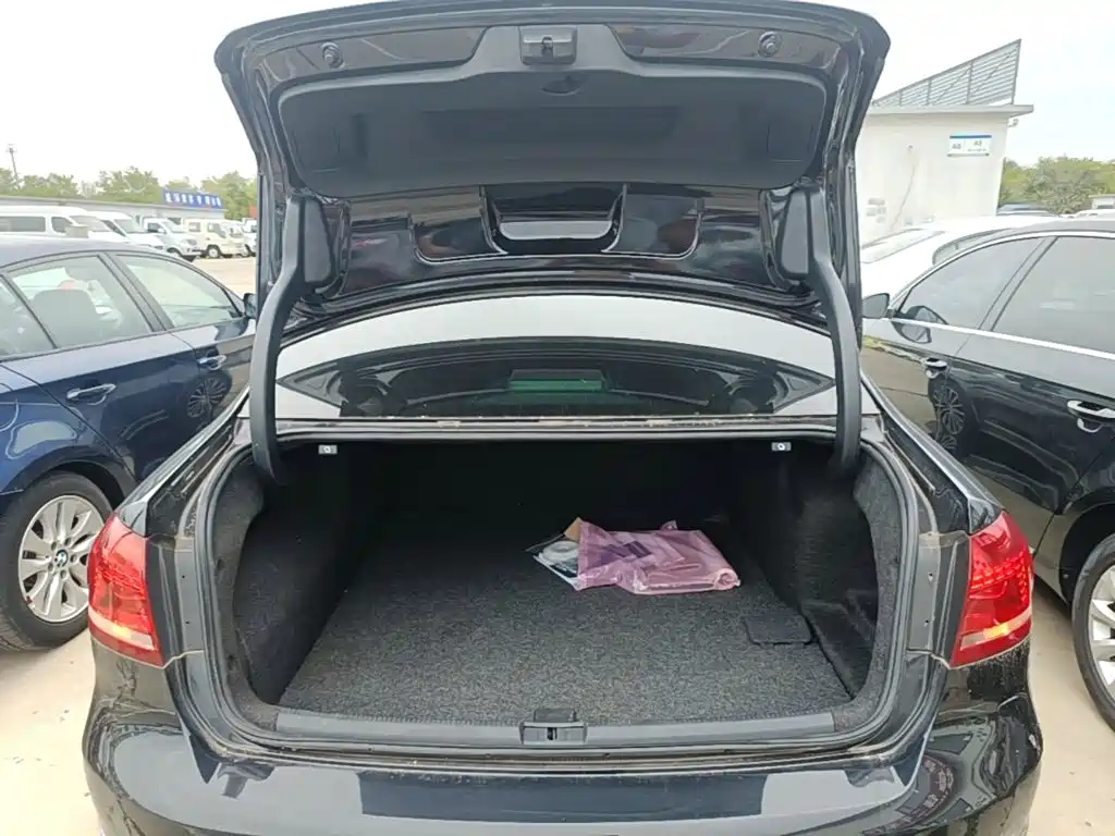 Volkswagen Passat — миниатюра 19