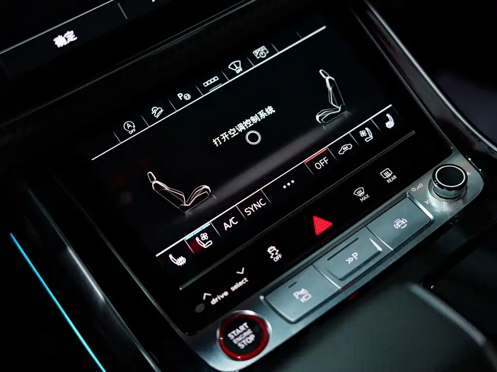 Audi RS Q8 — миниатюра 49