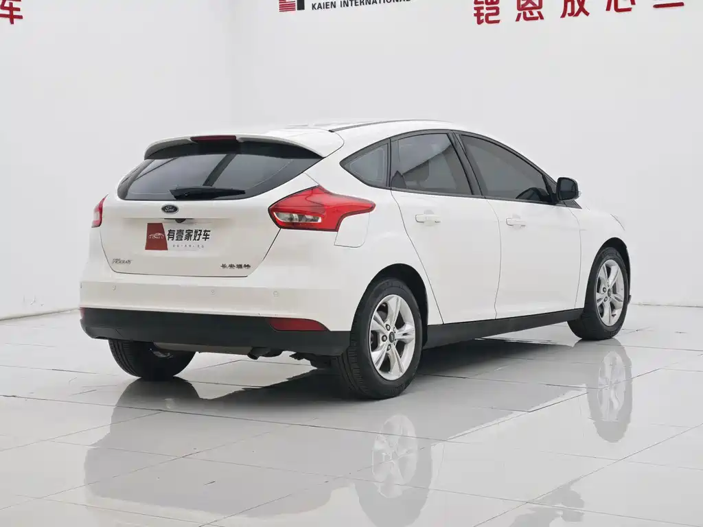 Ford Focus — миниатюра 4