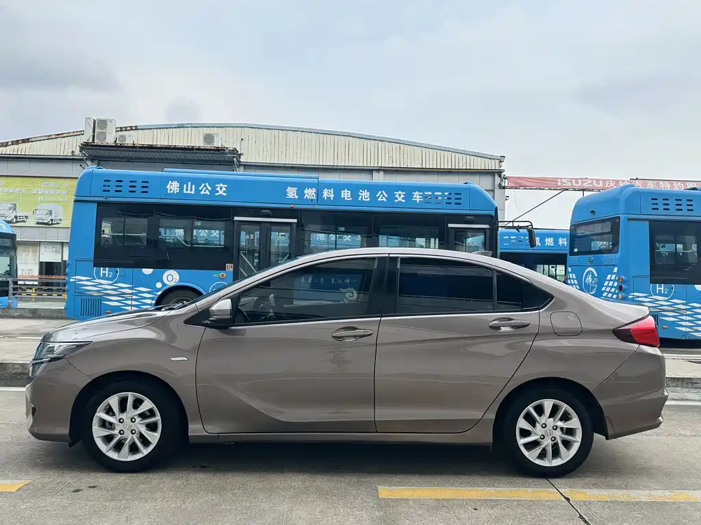 Honda Greiz — миниатюра 5