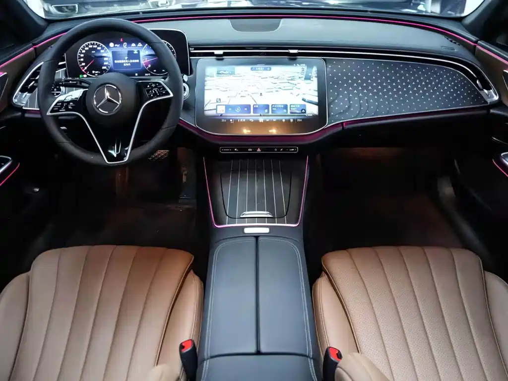 Mercedes-Benz E-Class E 2024 E 300 L Fashion