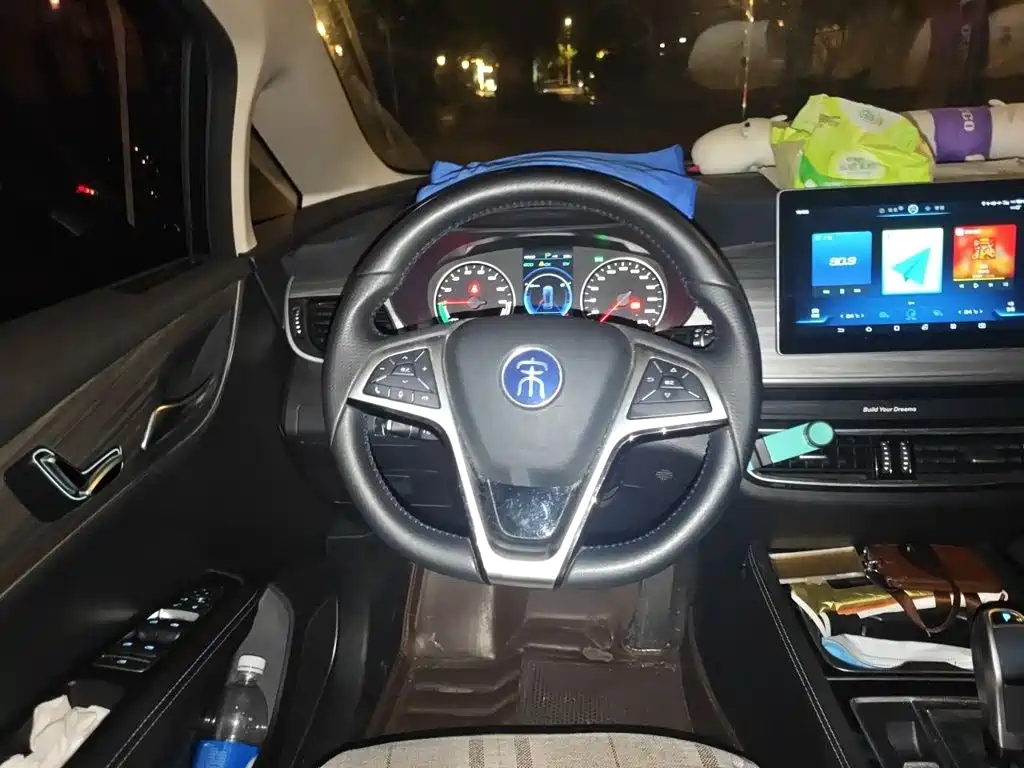 BYD MAX New Energy — миниатюра 3