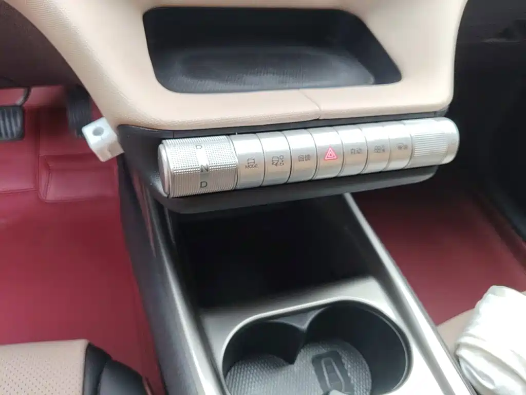 BYD Dolphin — миниатюра 14
