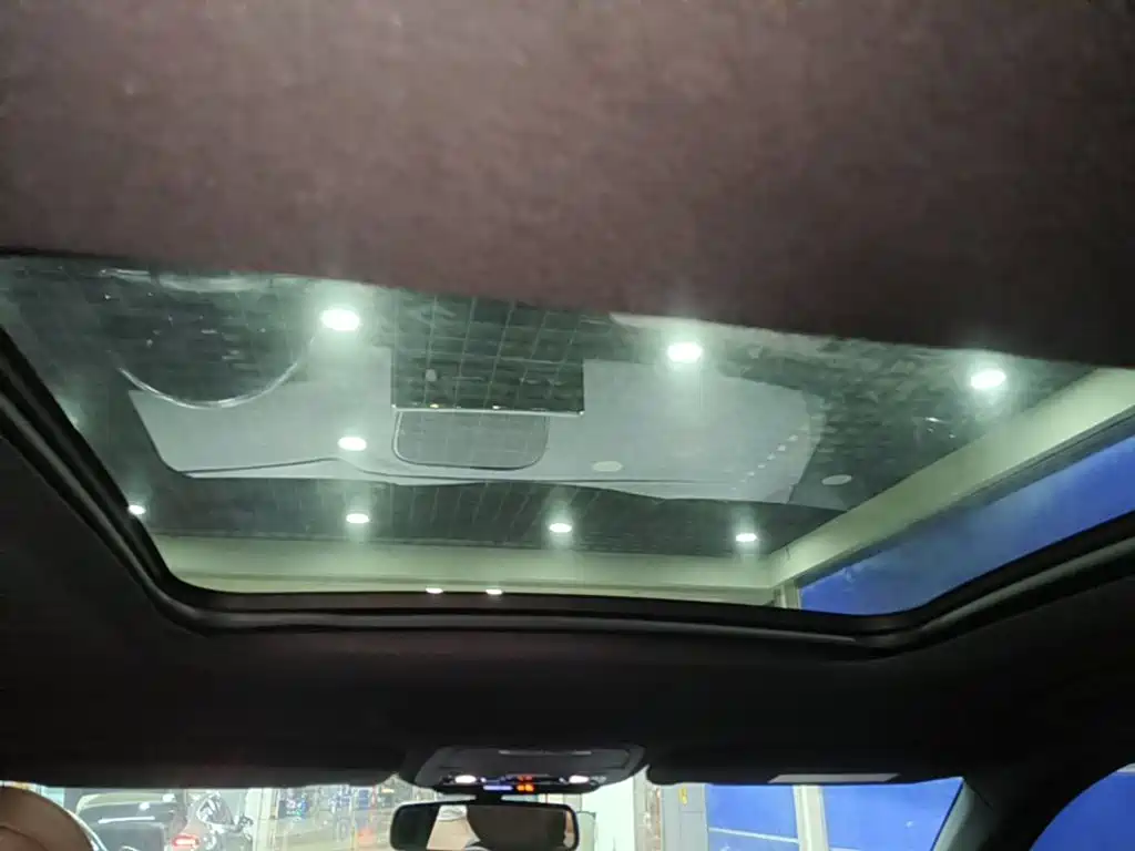 Lincoln Aviator — миниатюра 18