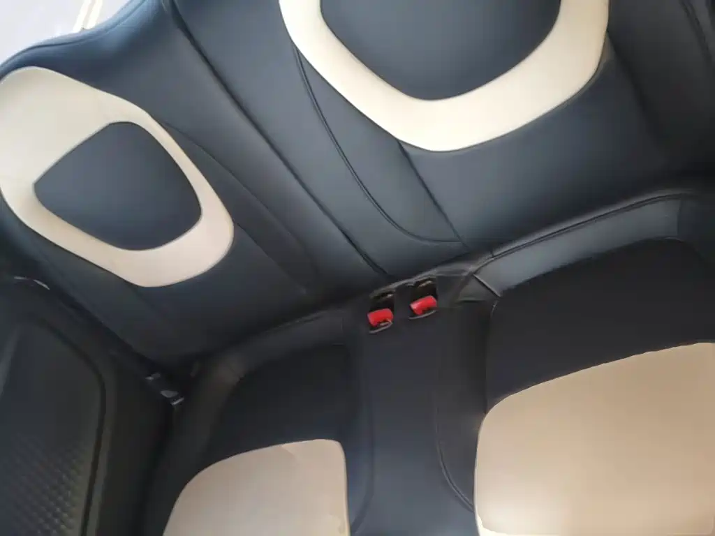 Wuling MINIEV — миниатюра 17