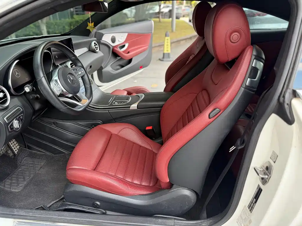 Mercedes-Benz C-Class (Import) — миниатюра 6