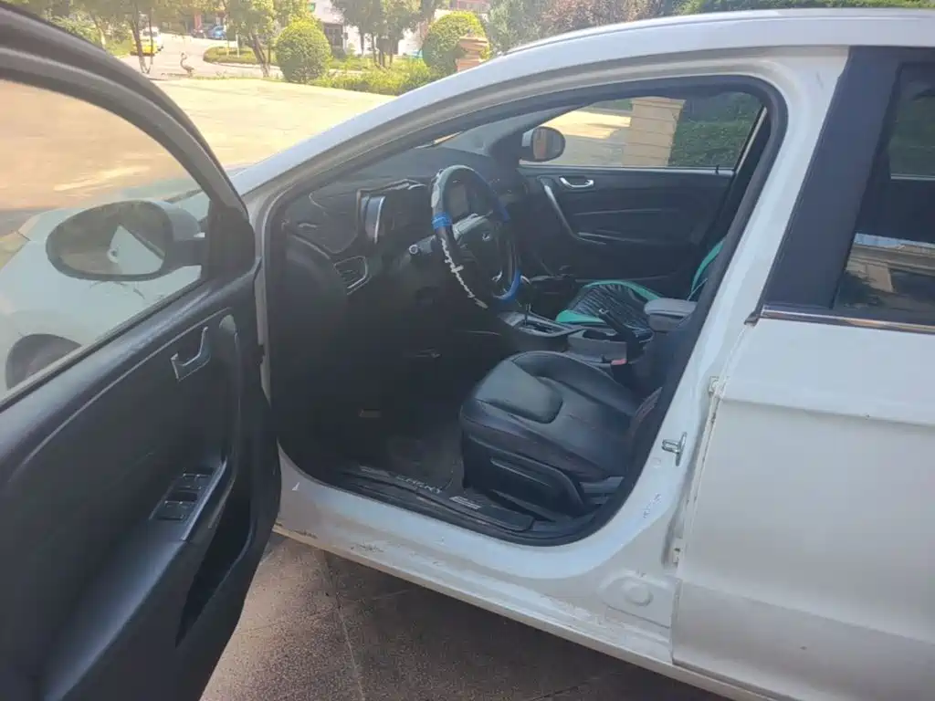 Chery Arrizo 5 — миниатюра 16
