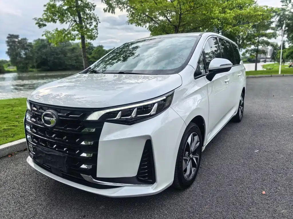 GAC Motor Trumpchi M6 — миниатюра 2